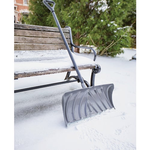 SP2450 Suncast 24 In. Steel Core Snow Pusher