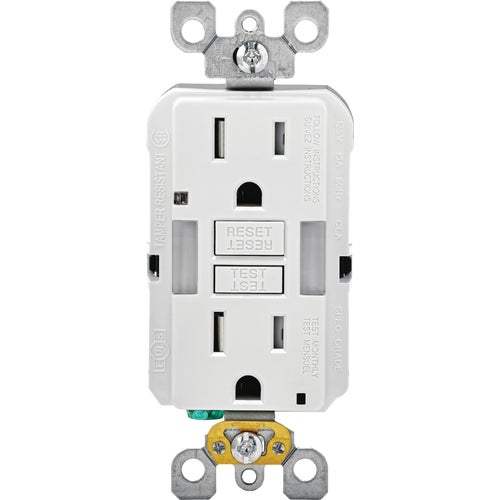 R92-GFNL1-00W Leviton SmartLockPro GFCI Outlet